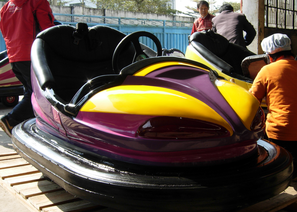 Amusement Park Rides - Amusement Bumper Car Racing